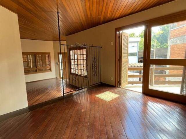 #31 - Casa para Venda em Caxias do Sul - RS