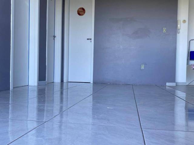 Apartamento para Venda em Caxias do Sul - 4