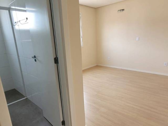 Apartamento para Venda em Caxias do Sul - 5