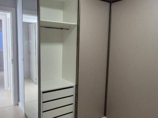 #98 - Apartamento para Venda em Caxias do Sul - RS