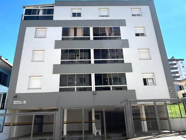 #130 - Apartamento para Venda em Caxias do Sul - RS