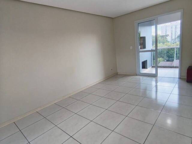 Apartamento para Venda em Caxias do Sul - 3