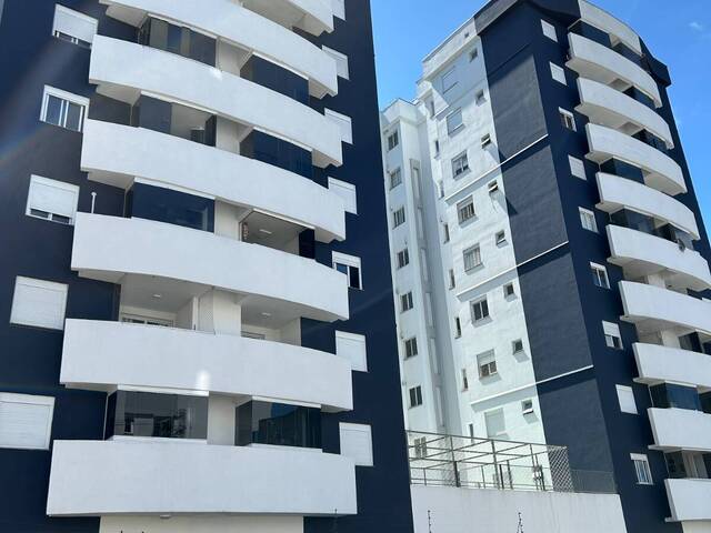 Apartamento para Venda em Caxias do Sul - 2