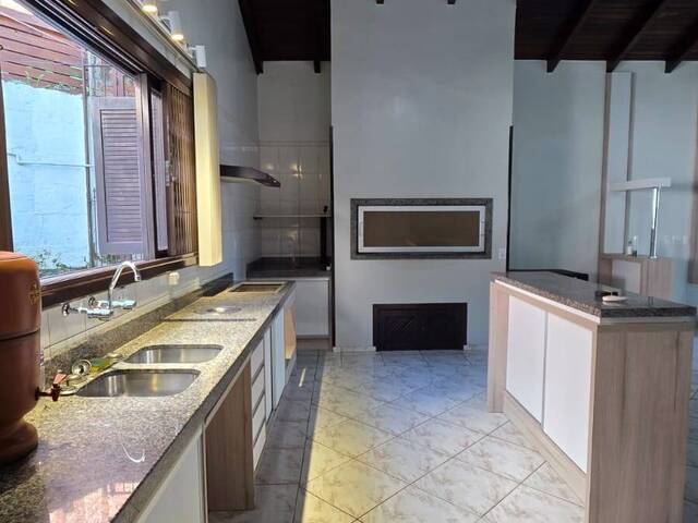 #196 - Casa para Venda em Caxias do Sul - RS