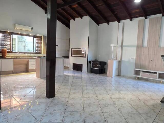 #196 - Casa para Venda em Caxias do Sul - RS