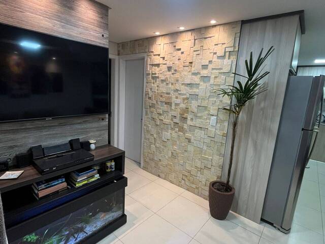 Apartamento para Venda em Caxias do Sul - 2