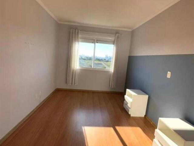 Apartamento para Venda em Caxias do Sul - 4