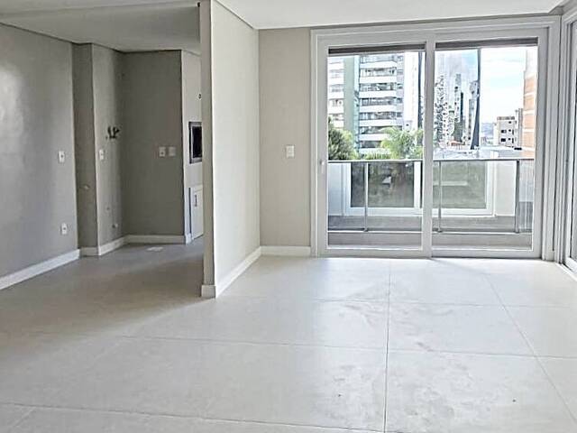 #230 - Apartamento para Venda em Caxias do Sul - RS