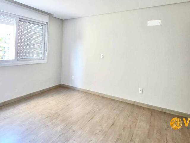 Apartamento para Venda em Caxias do Sul - 4