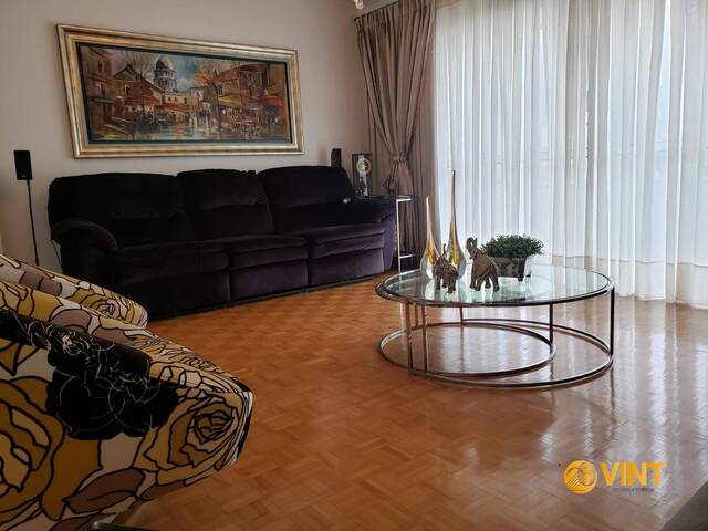 #241 - Apartamento para Venda em Caxias do Sul - RS