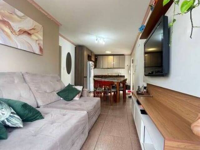 #250 - Apartamento para Venda em Caxias do Sul - RS