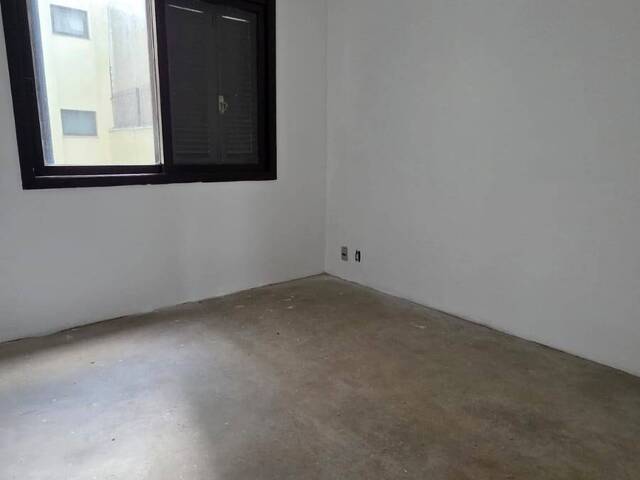 Apartamento para Venda em Caxias do Sul - 5