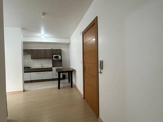 Apartamento para Venda em Caxias do Sul - 5