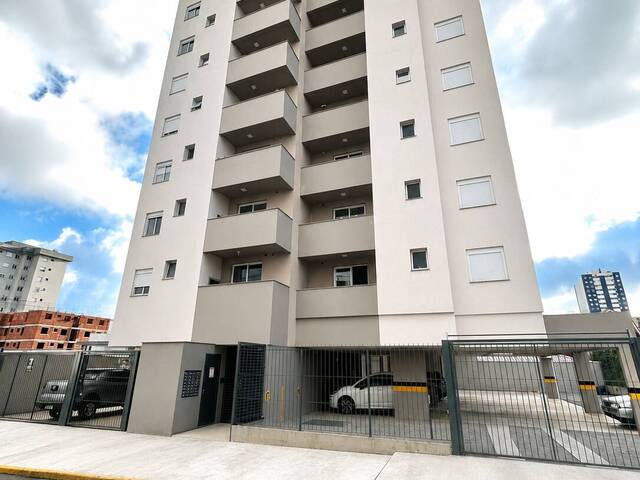 #296 - Apartamento para Venda em Caxias do Sul - RS
