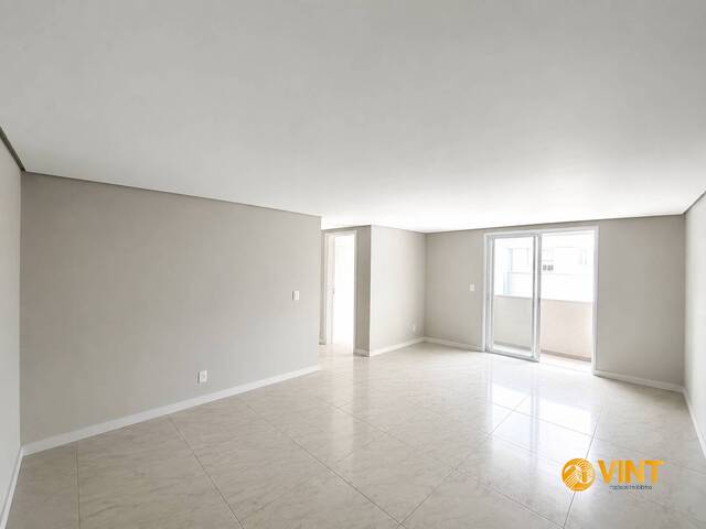 #296 - Apartamento para Venda em Caxias do Sul - RS